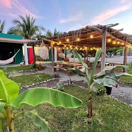 Hostel Flakos Barra de Potosi Kültér fotó