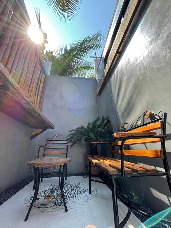 Hostel Flakos Barra de Potosi Kültér fotó