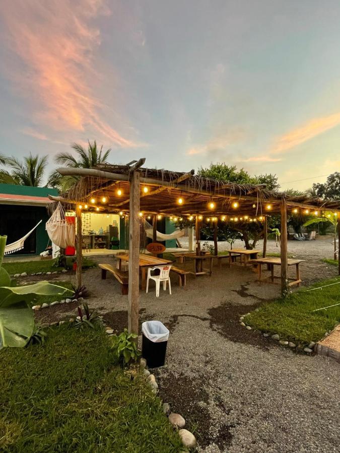 Hostel Flakos Barra de Potosi Kültér fotó